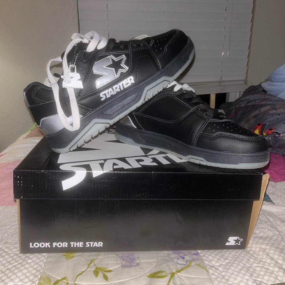 STARTER Black Sneakers Sleek Design Casual Comfort - Picture 2 of 2